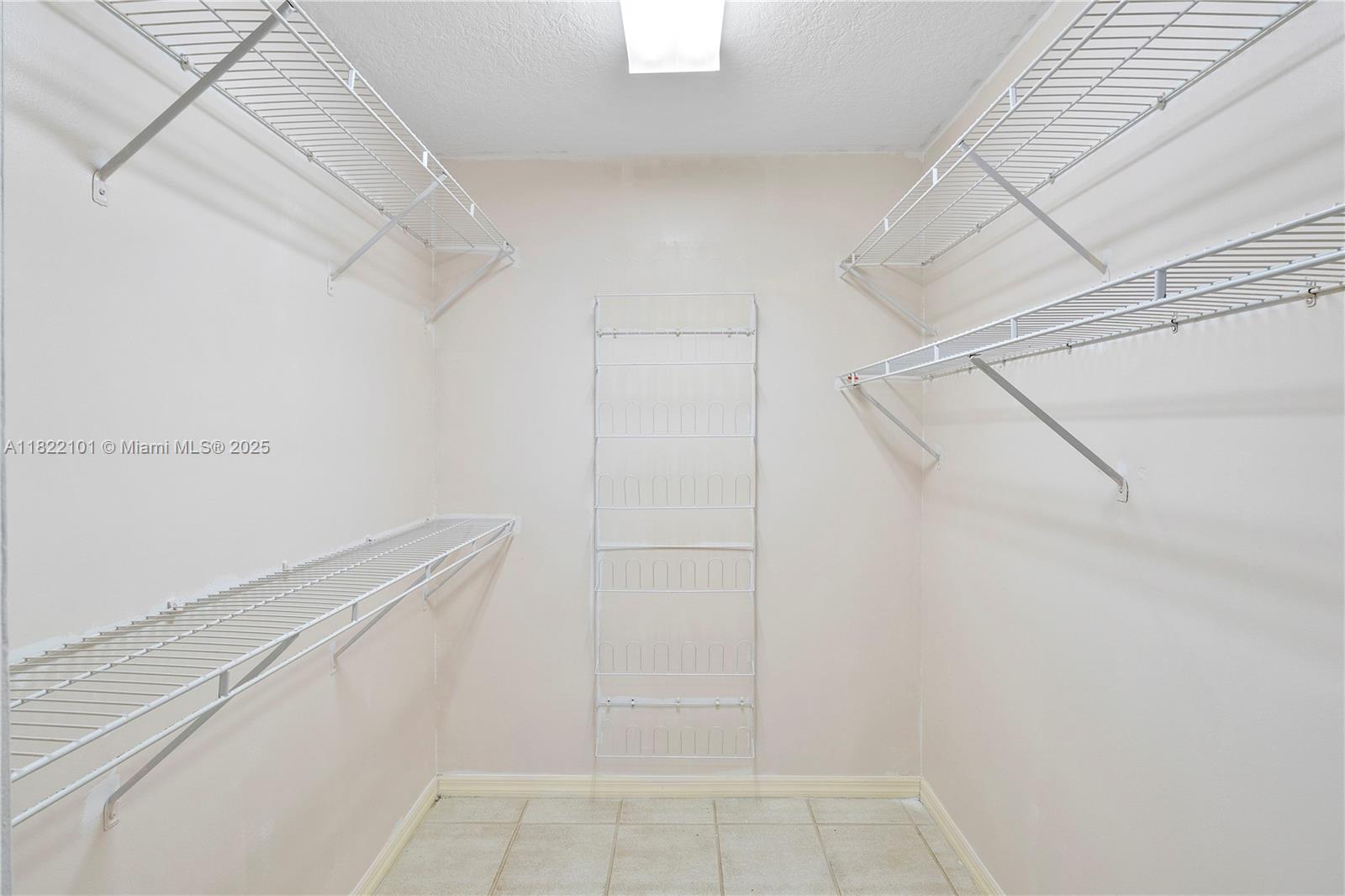 VILLA SAN REMO CONDO - Residential Lease