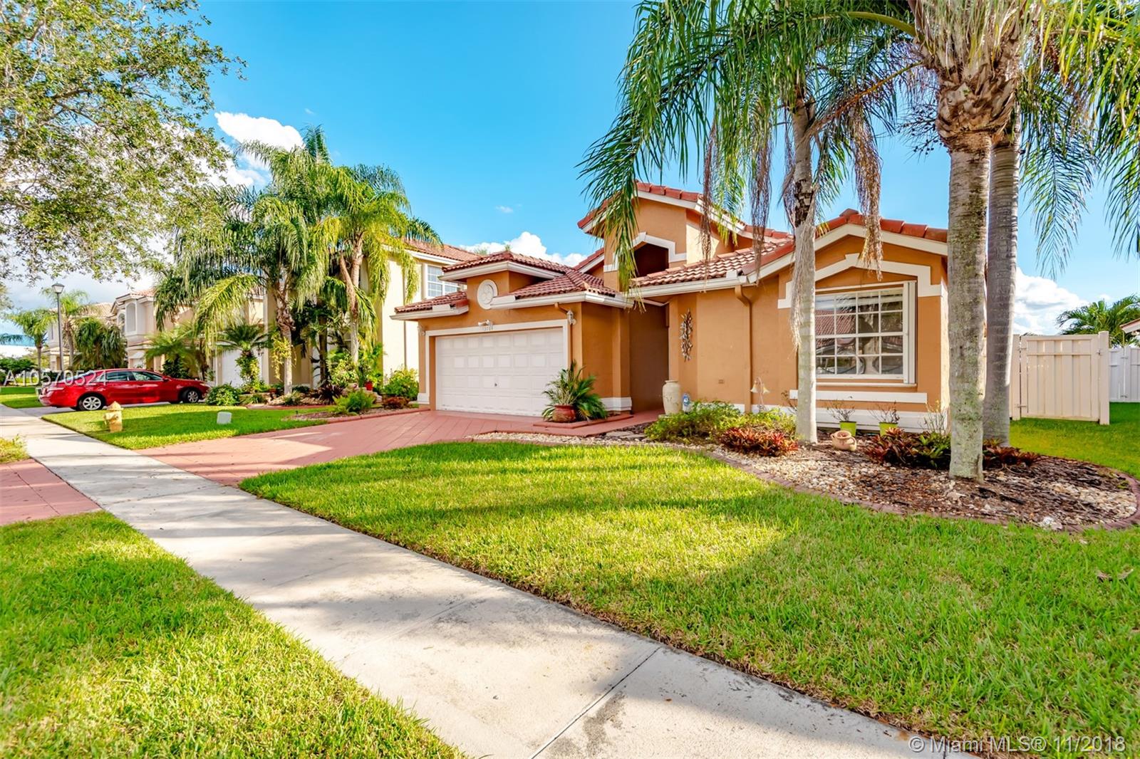 SAWGRASS PRESERVE - Residential Lease