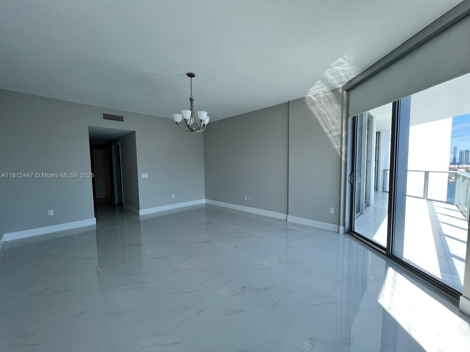 MARINA PALMS RESIDENCES N - Residential