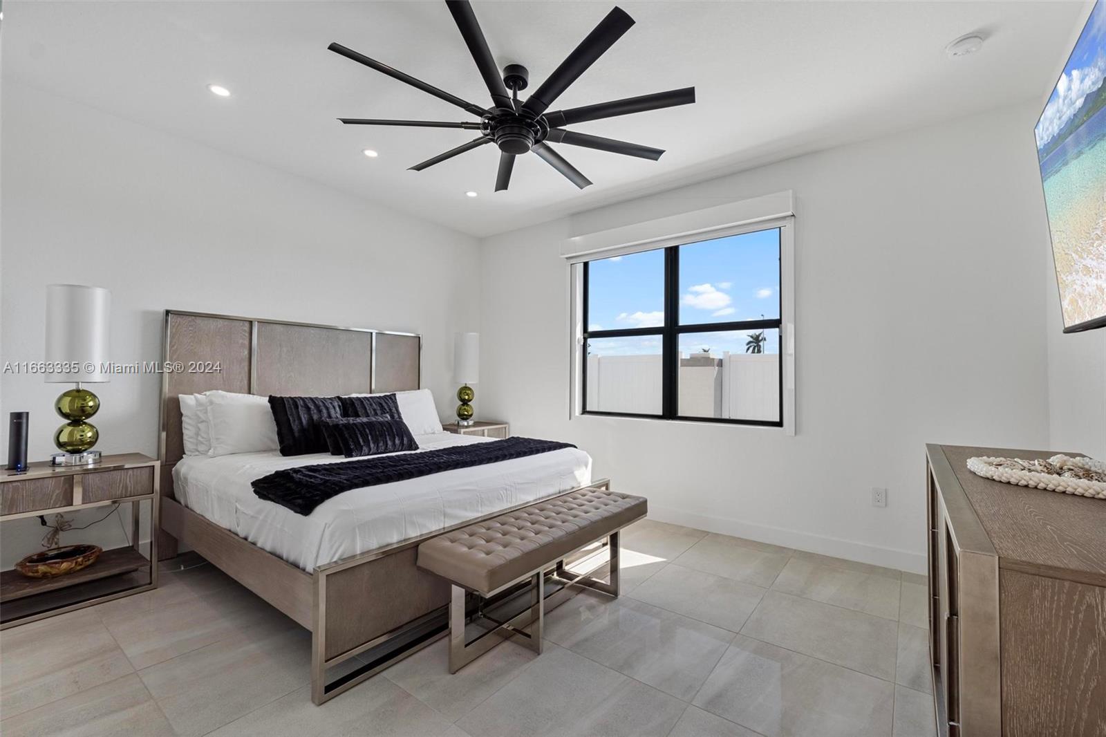 MC RESIDENTIAL - Residential