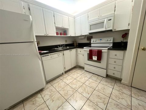 4851 NW 21st St 301 Lauderhill FL 33313