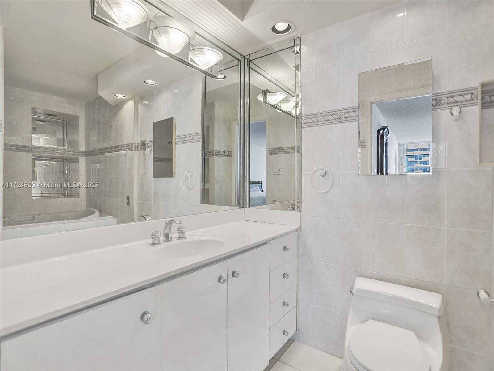 DEL PRADO MARINA - Residential