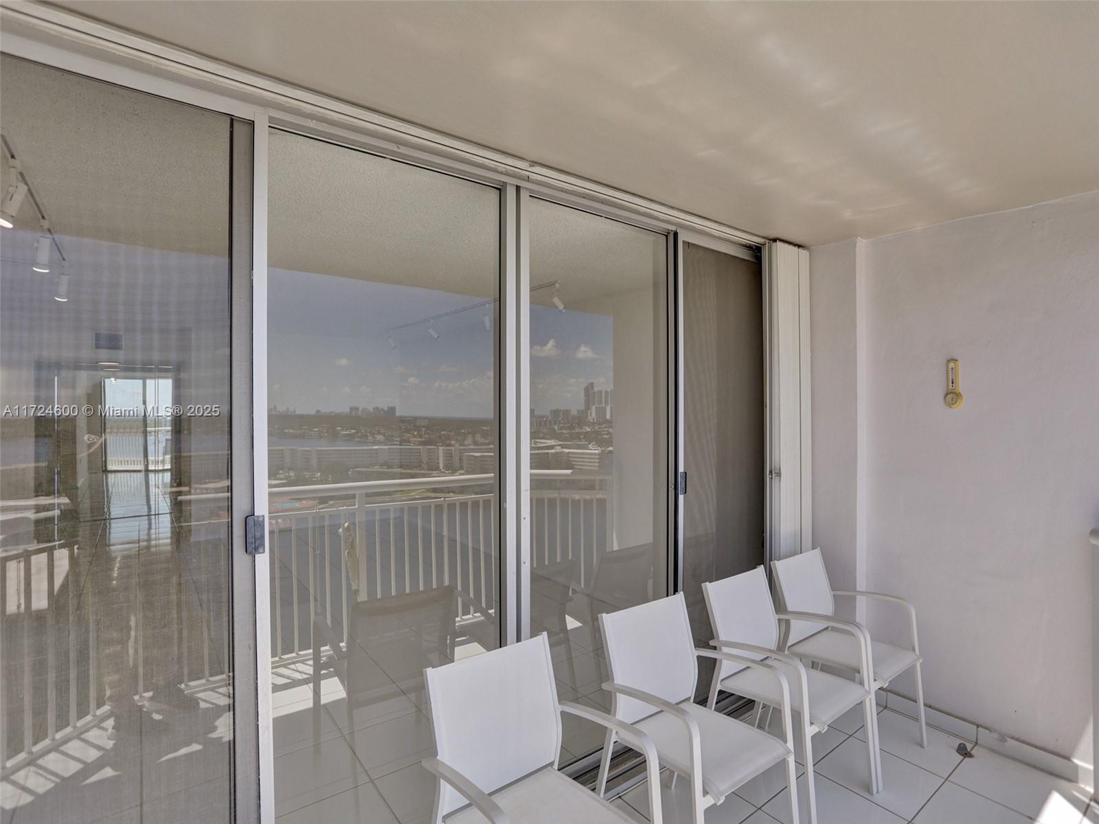 DEL PRADO MARINA - Residential