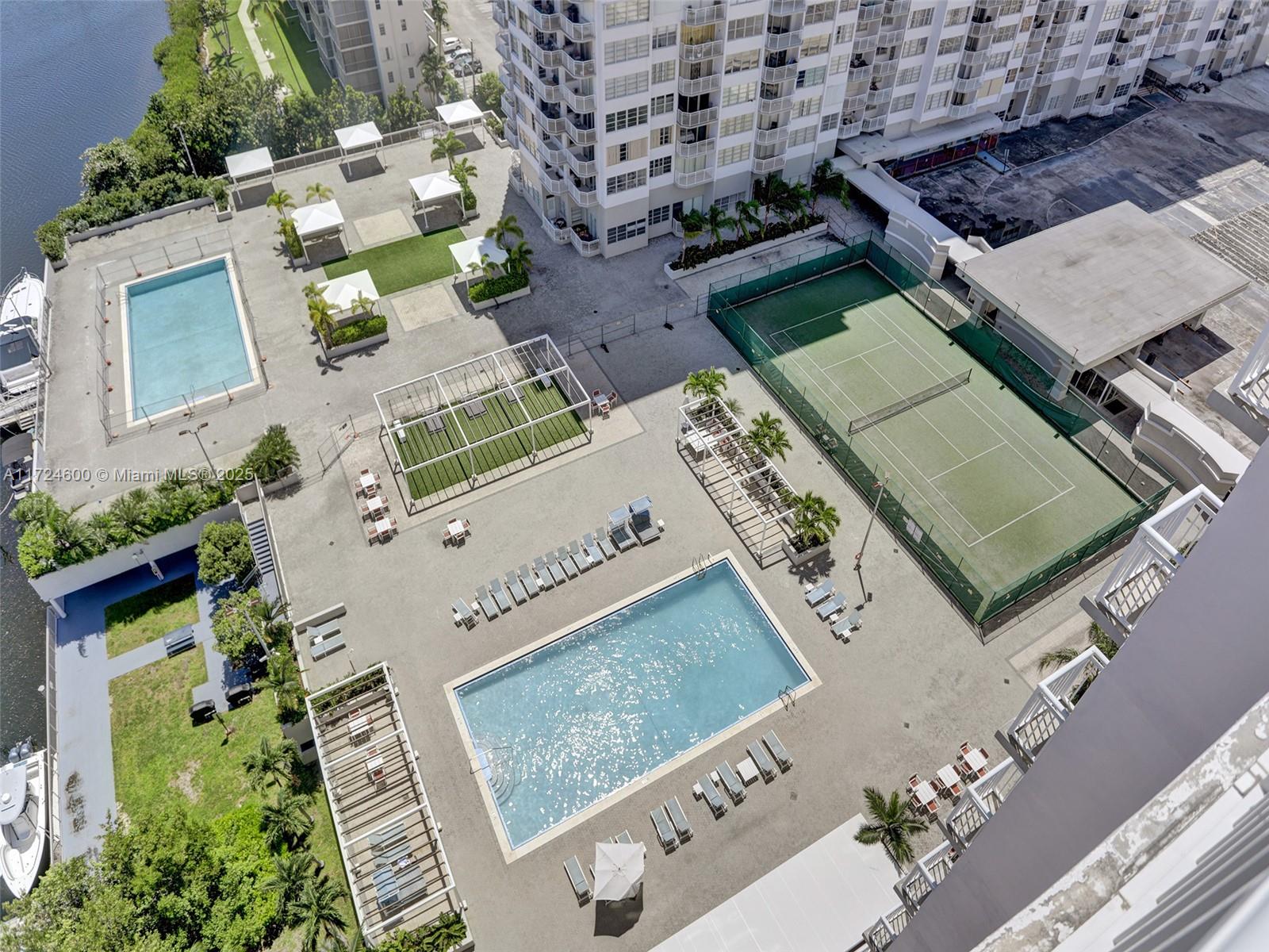 DEL PRADO MARINA - Residential