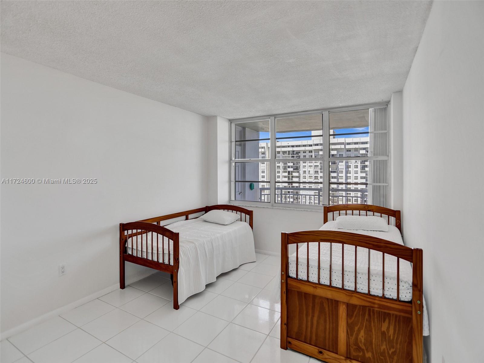 DEL PRADO MARINA - Residential