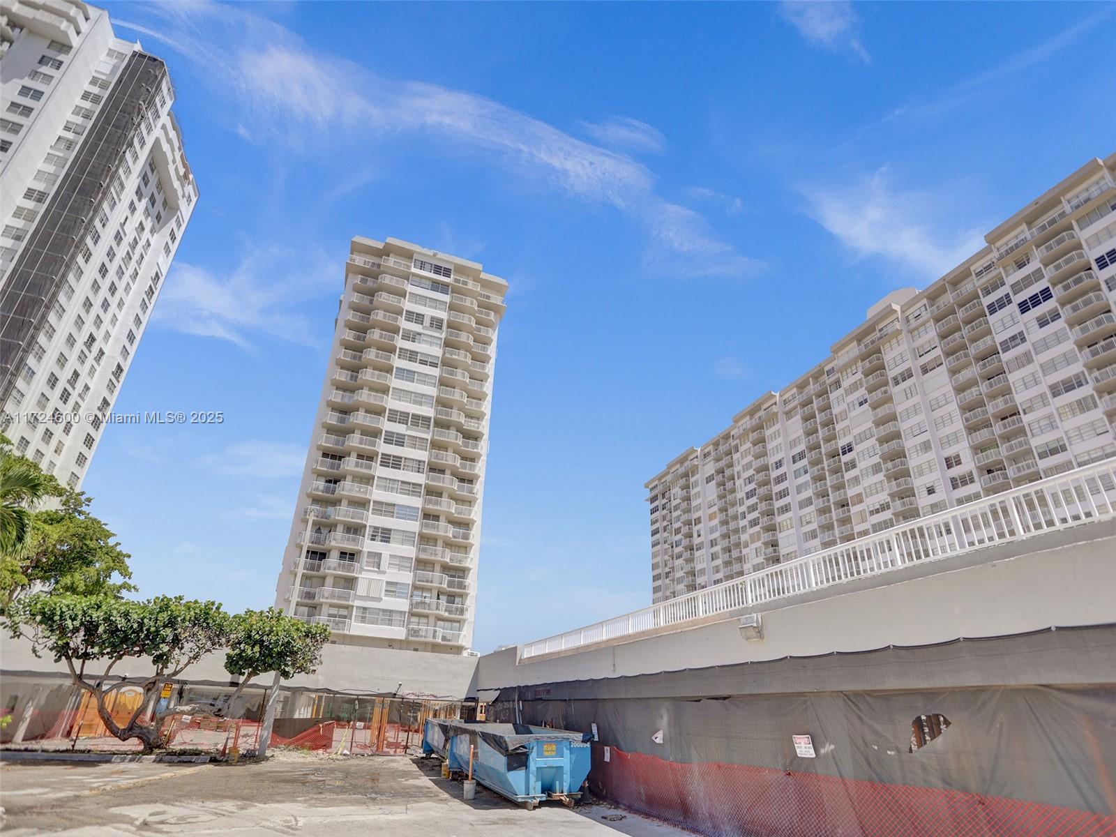 DEL PRADO MARINA - Residential