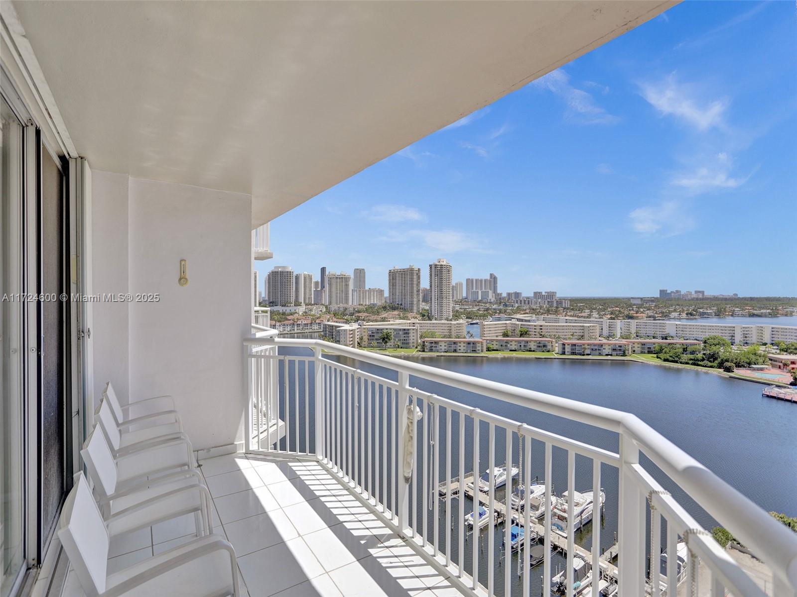 DEL PRADO MARINA - Residential