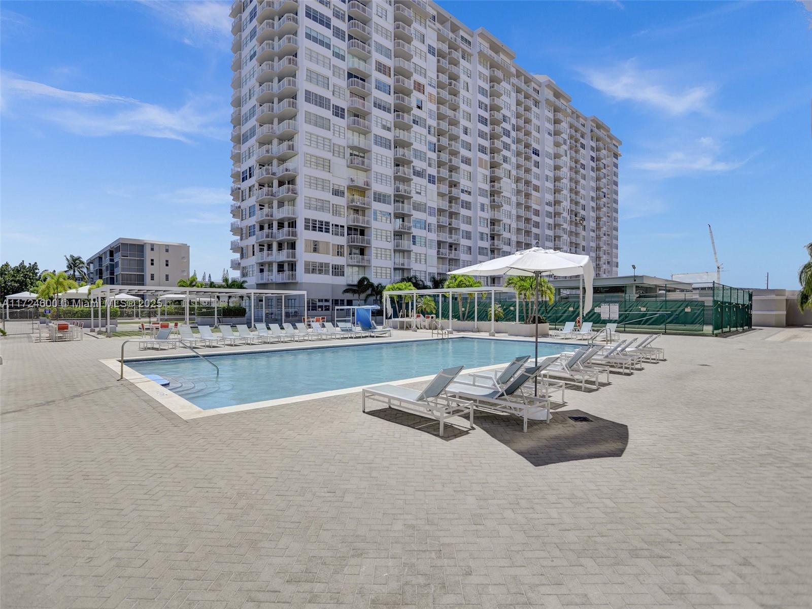 DEL PRADO MARINA - Residential