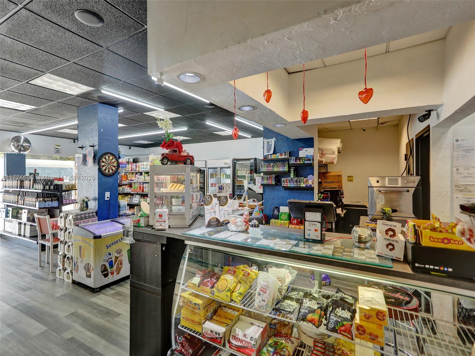 DEL PRADO MARINA - Residential