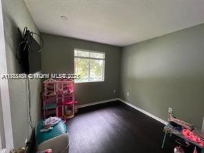 SHOMA TOWNHOMES AT KEYSCO - Residential