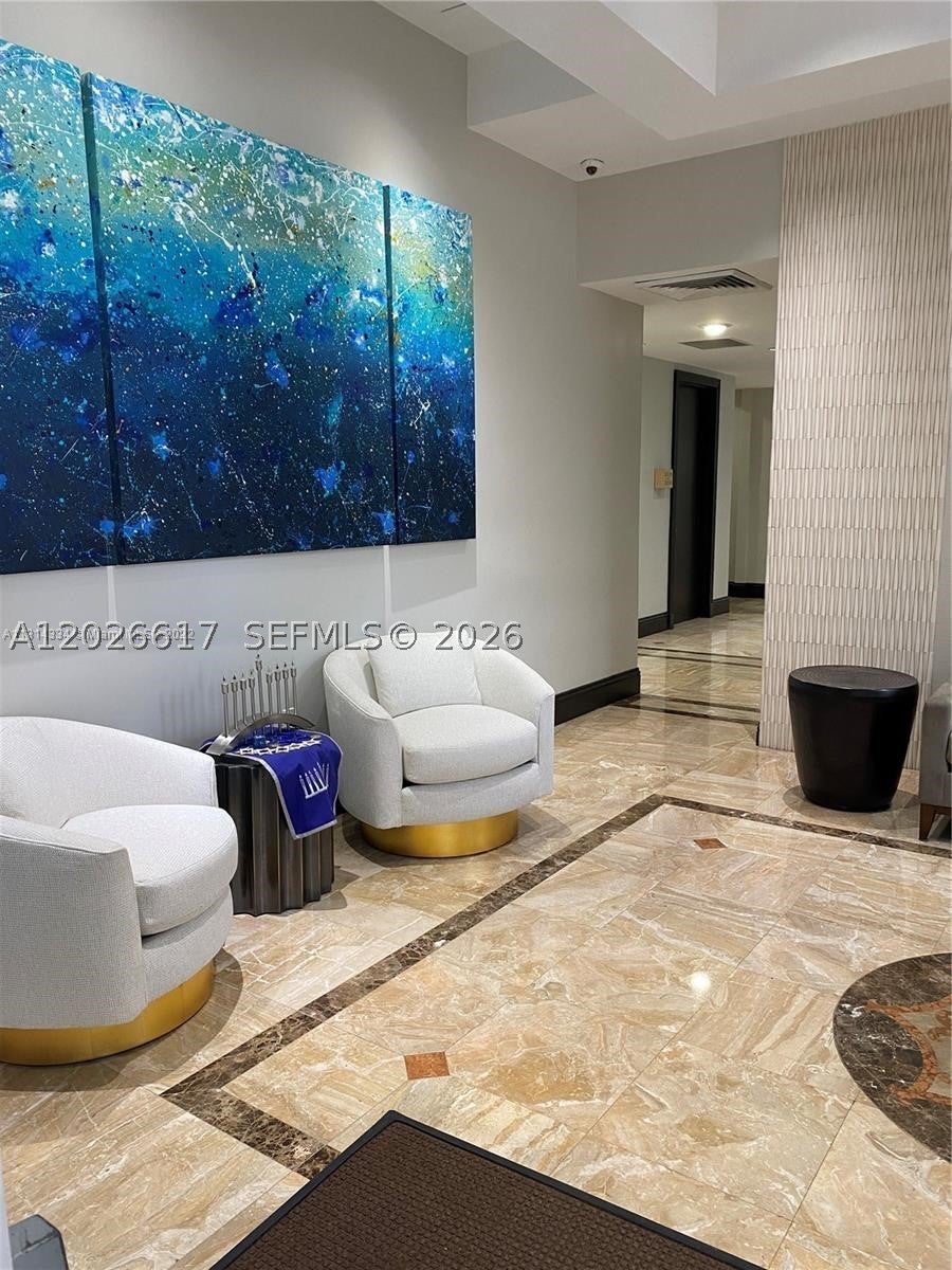 2011 N Ocean Blvd 605