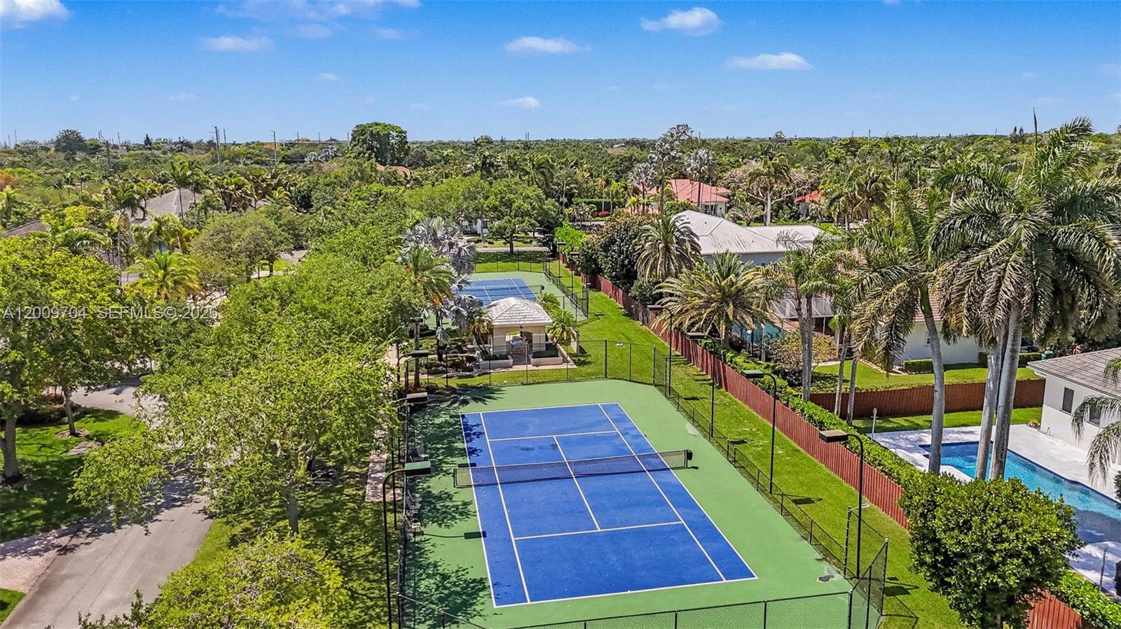 SHEAR GROVES SOUTH - Residential
