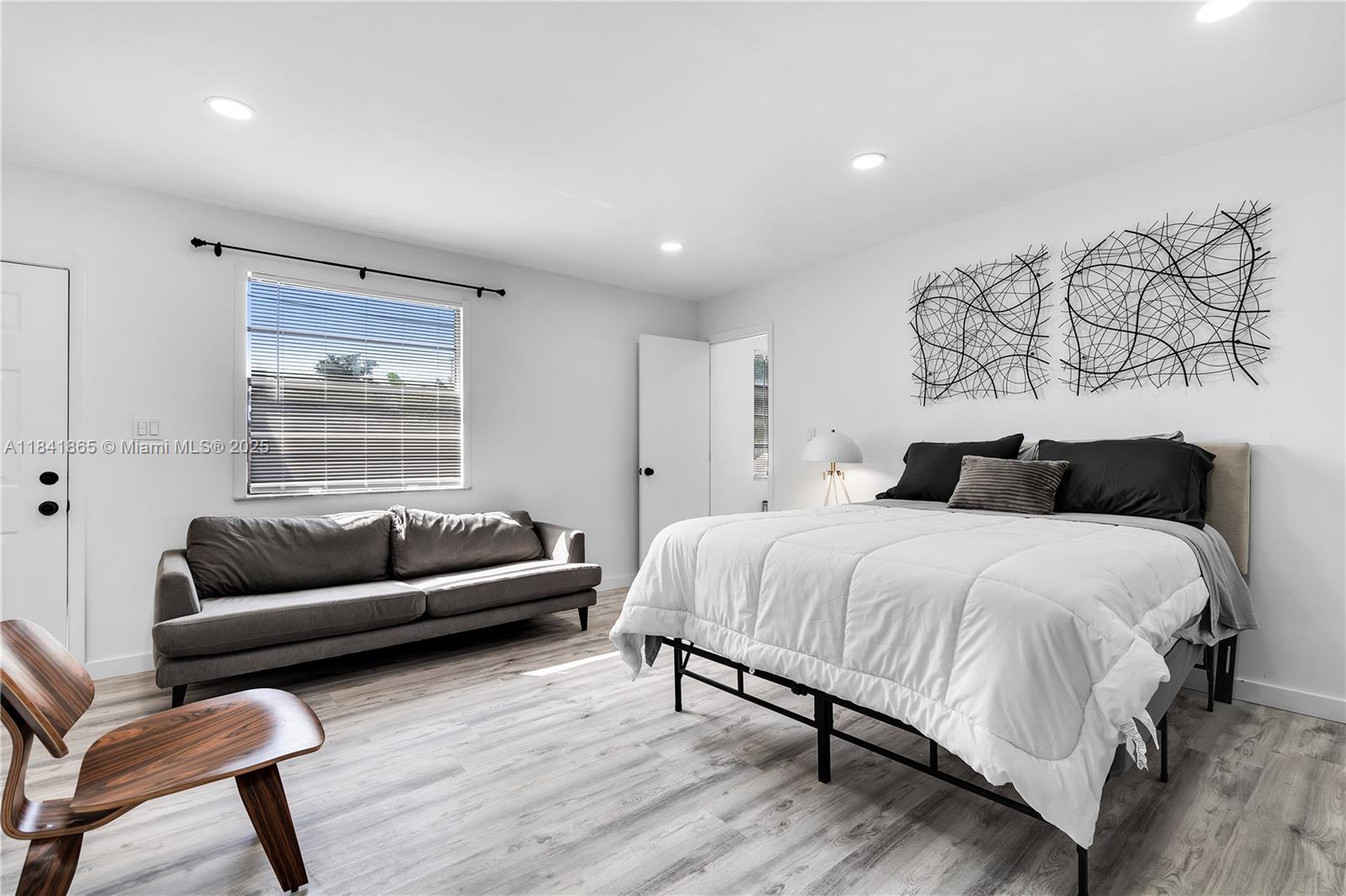 Just Listed! Situated in the tranquil Normandy Isle neighborhood, this fully renovated studio offers a private entrance and a well-equipped kitchen, ensuring comfort and seclusion, along with a washer and dryer and ample patio space. Residents can take advantage of the nearby Normandy Isle Park & Pool, a delightful location that embodies the spirit of Miami Beach, featuring a lovely pool. The vicinity also includes the Normandy Shores Golf Course, Bayfront tennis courts, and a soothing jacuzzi. With swift approval and a hassle-free move-in process, this is an opportunity you will not want to overlook! Ready for immediate occupancy, next day move in and approval available. Please text for showings.