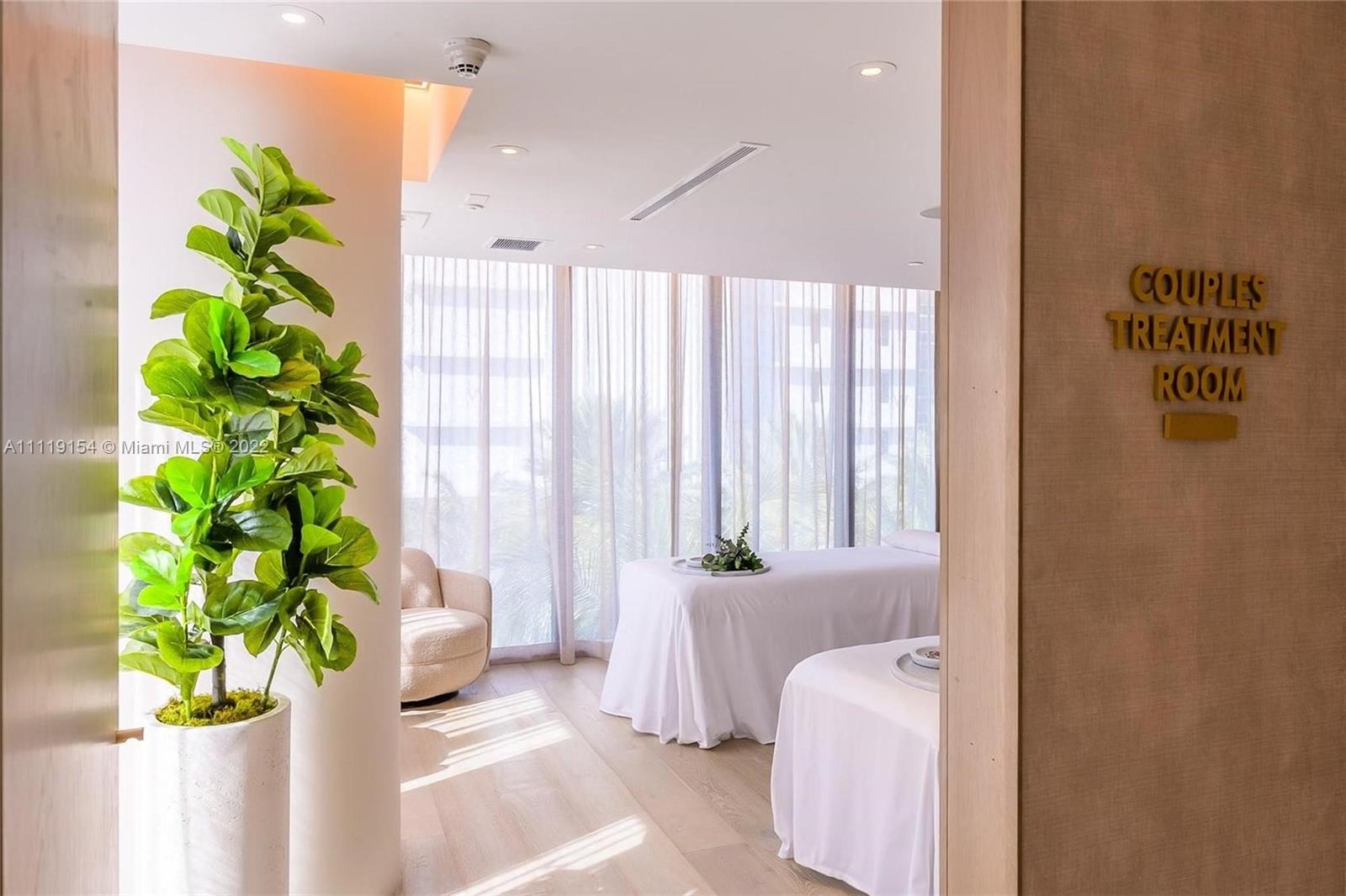 2201 COLLINS AVE CONDO - Residential