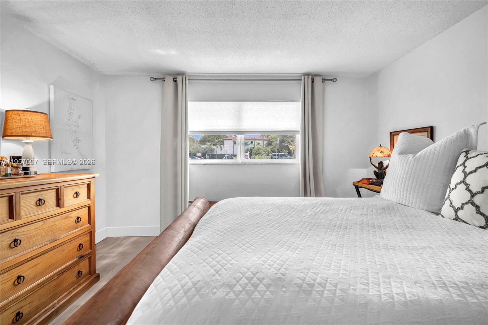 LAS OLAS MANOR 1 CONDO - Residential