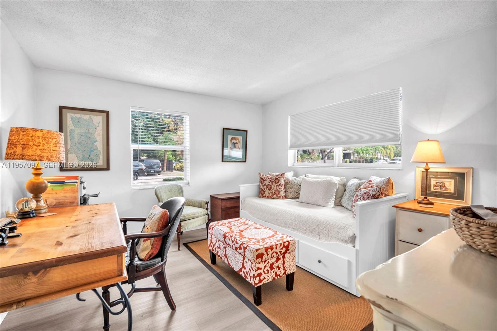 LAS OLAS MANOR 1 CONDO - Residential