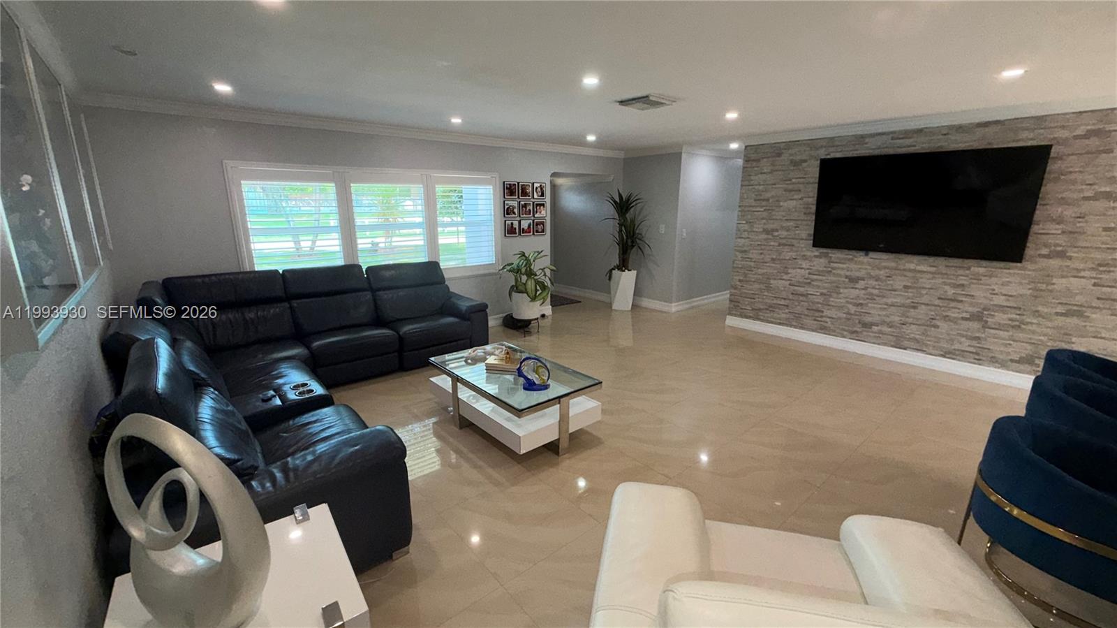 GUARDIAN ESTATES - Residential