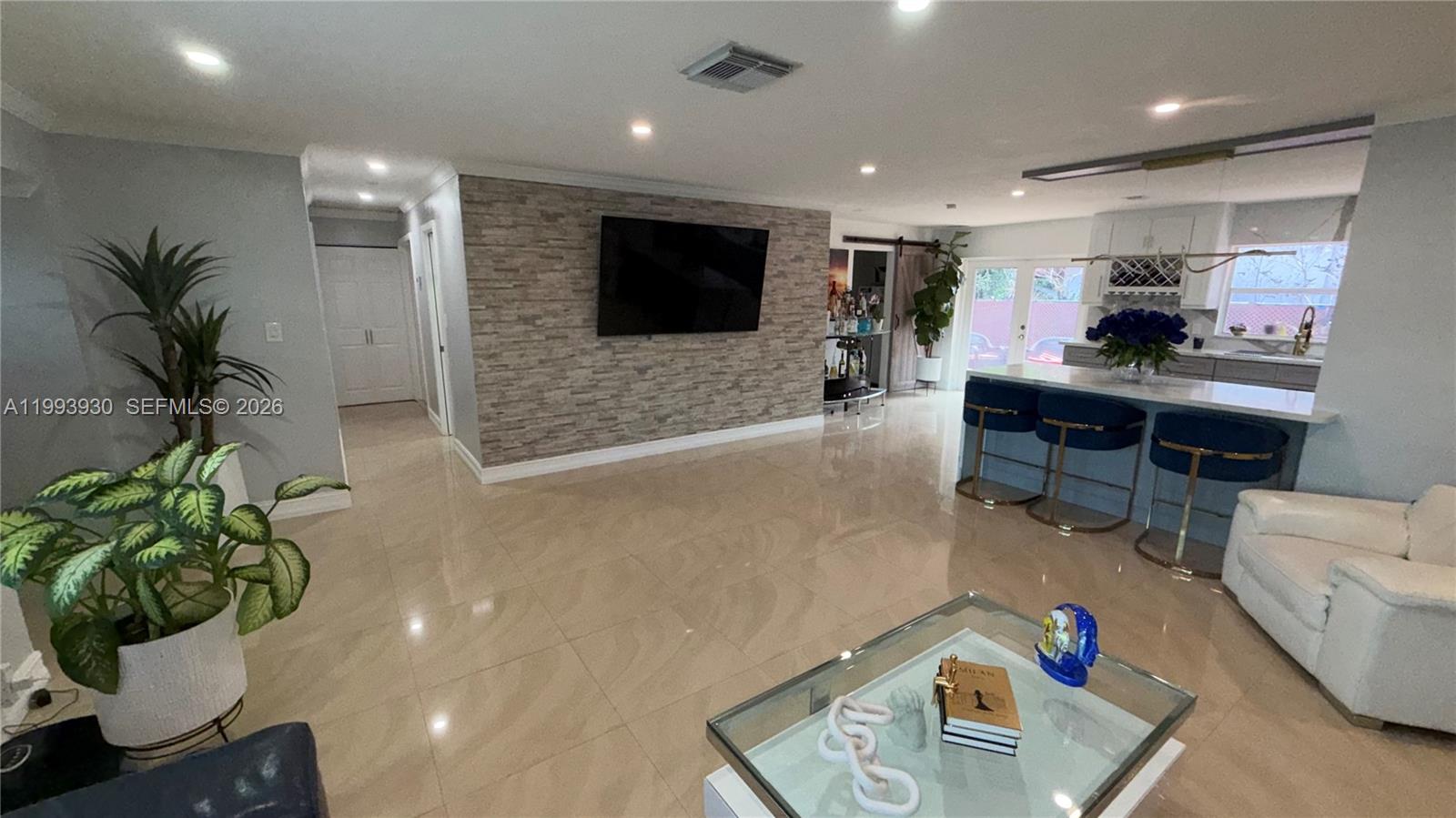 GUARDIAN ESTATES - Residential