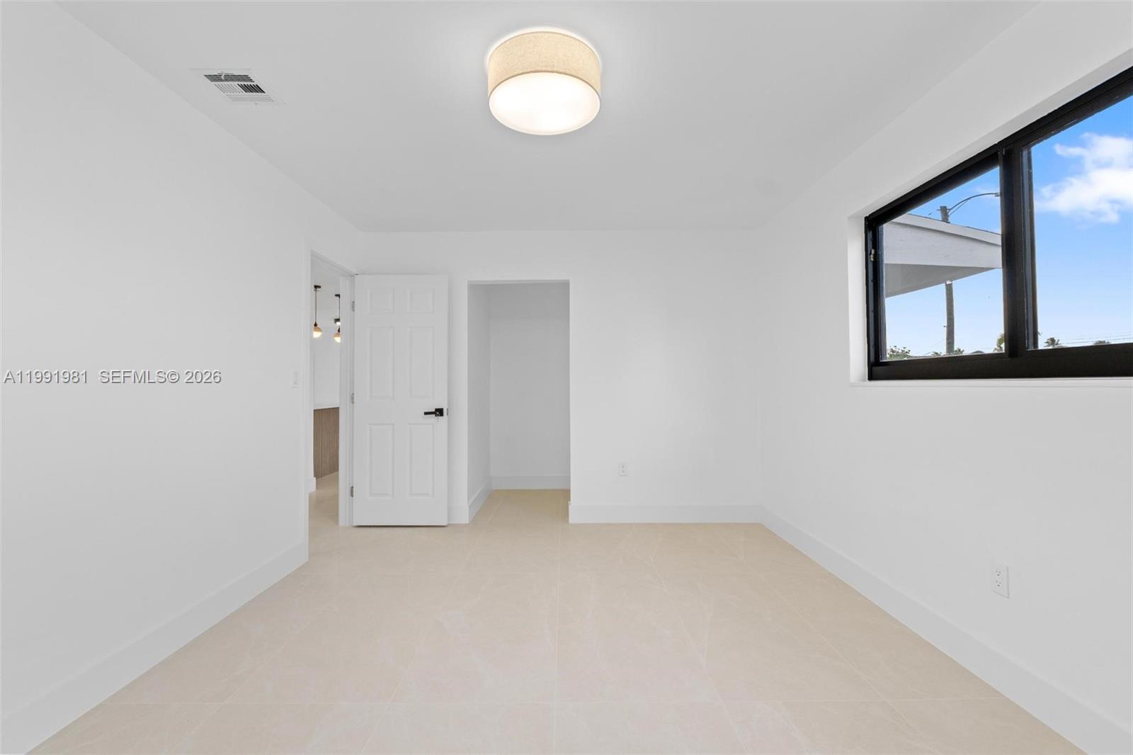 MIRAMAR SEC 9 - Residential