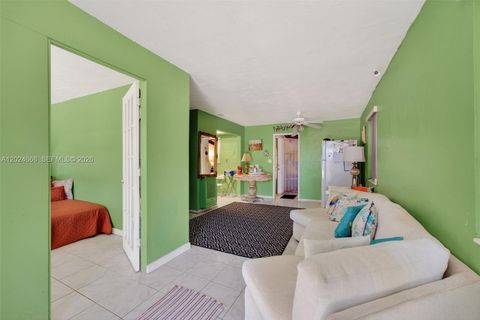 Tiny photo for 5931 NE 1st Ave, Oakland Park, FL 33334 (MLS # A12024666)