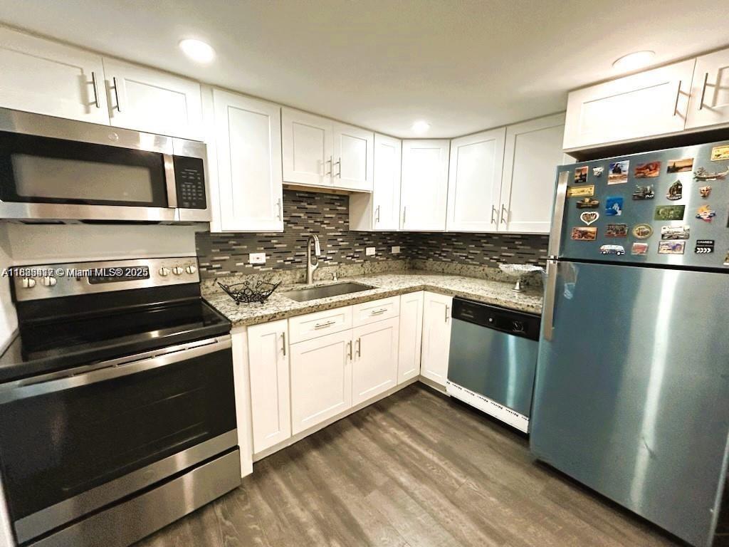 WATERVIEW CONDO - Residential Lease