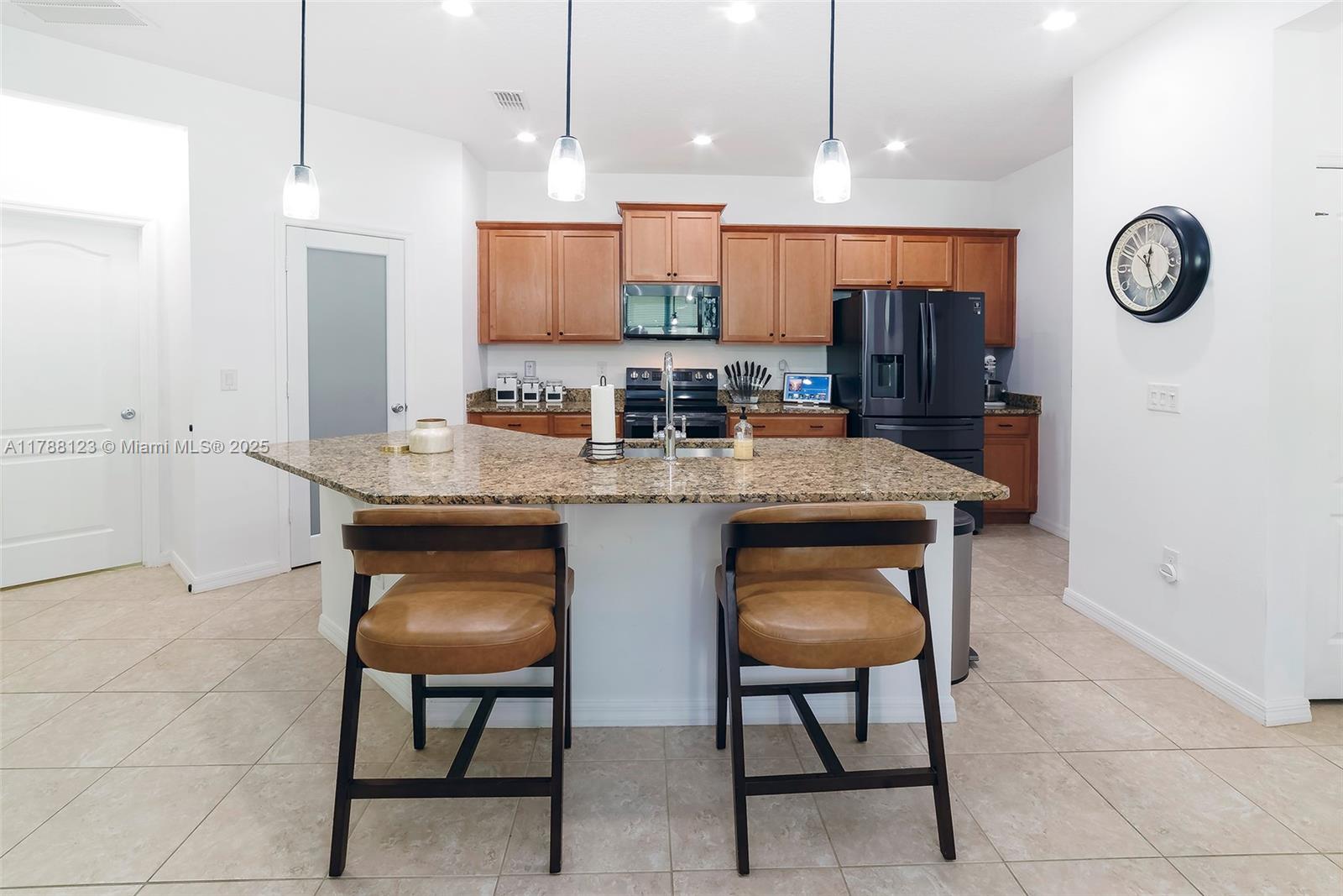 148 Port Royal Ct, Sebastian, FL, 32958/$358,280 3 148 Port Royal Ct