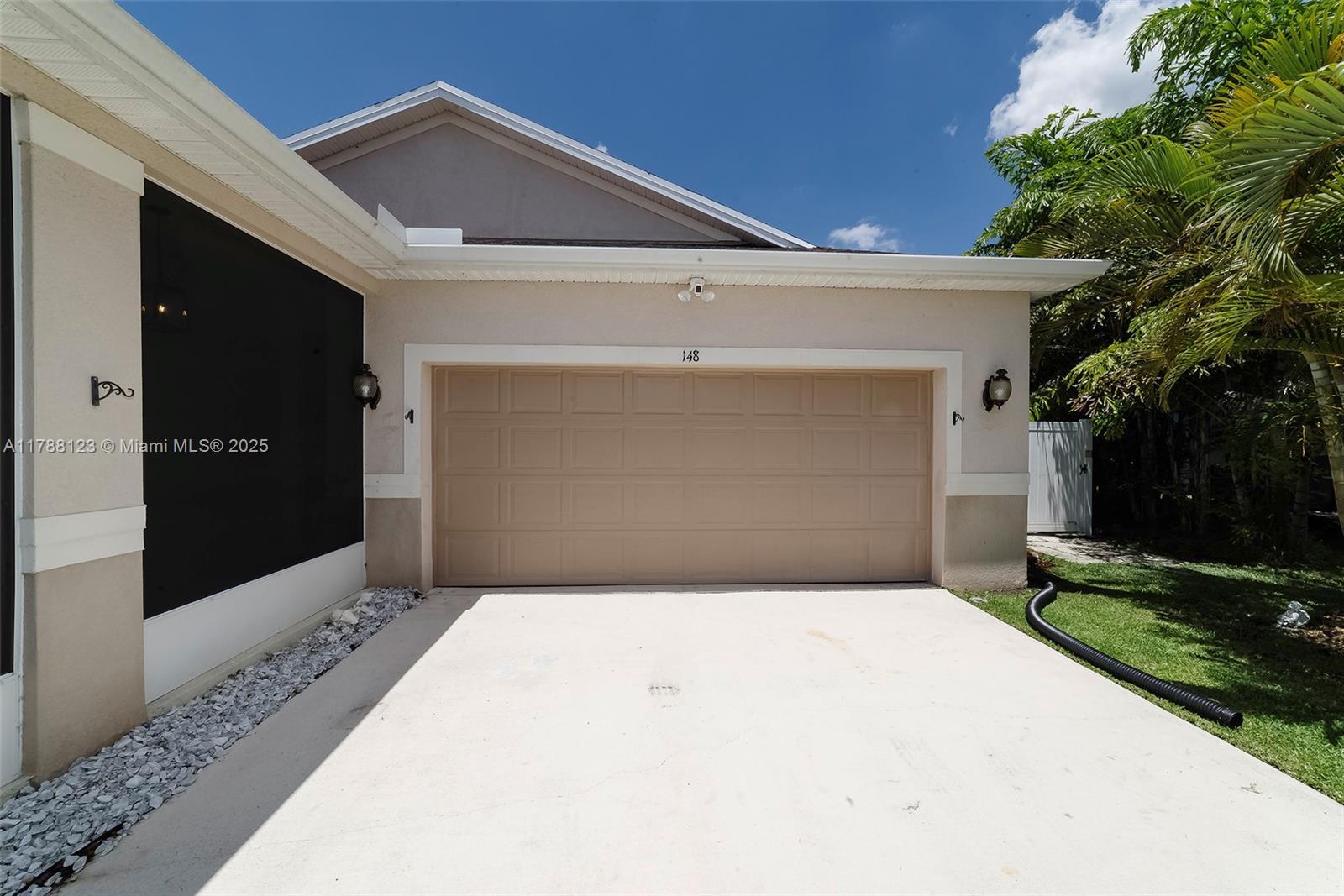 148 Port Royal Ct, Sebastian, FL, 32958/$375,280 4 148 Port Royal Ct