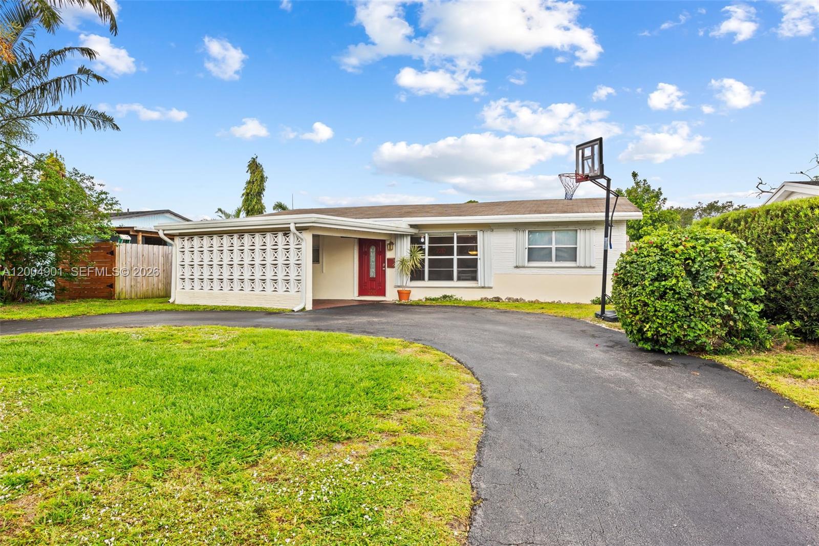 BREEZE HAVEN NO 2 - Residential