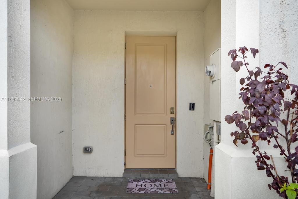 HILLCREST COUNTRY CLUB SO - Residential