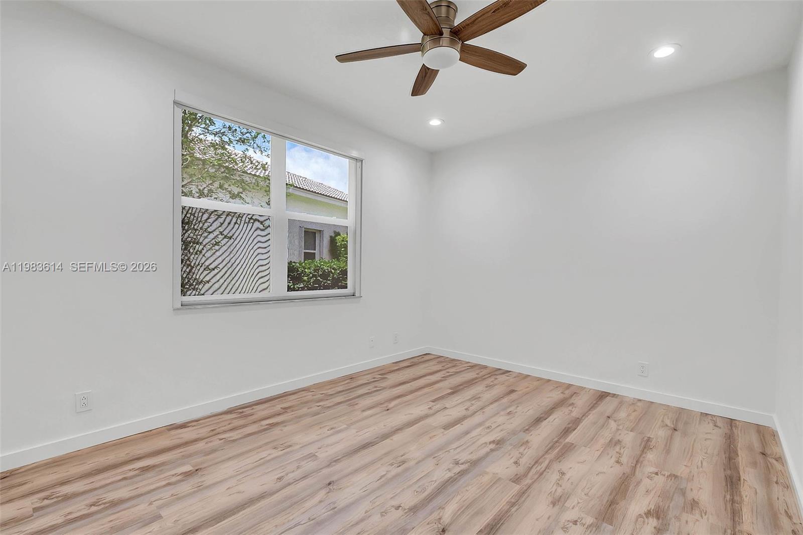 SECTOR 7-PARCEL N-2 - Residential Lease