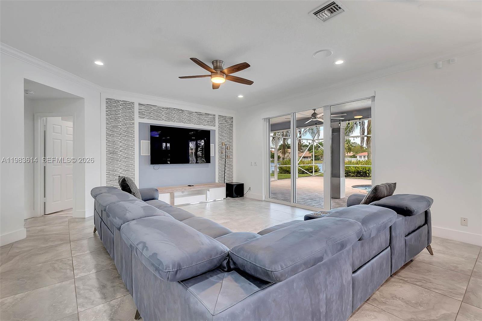 SECTOR 7-PARCEL N-2 - Residential Lease