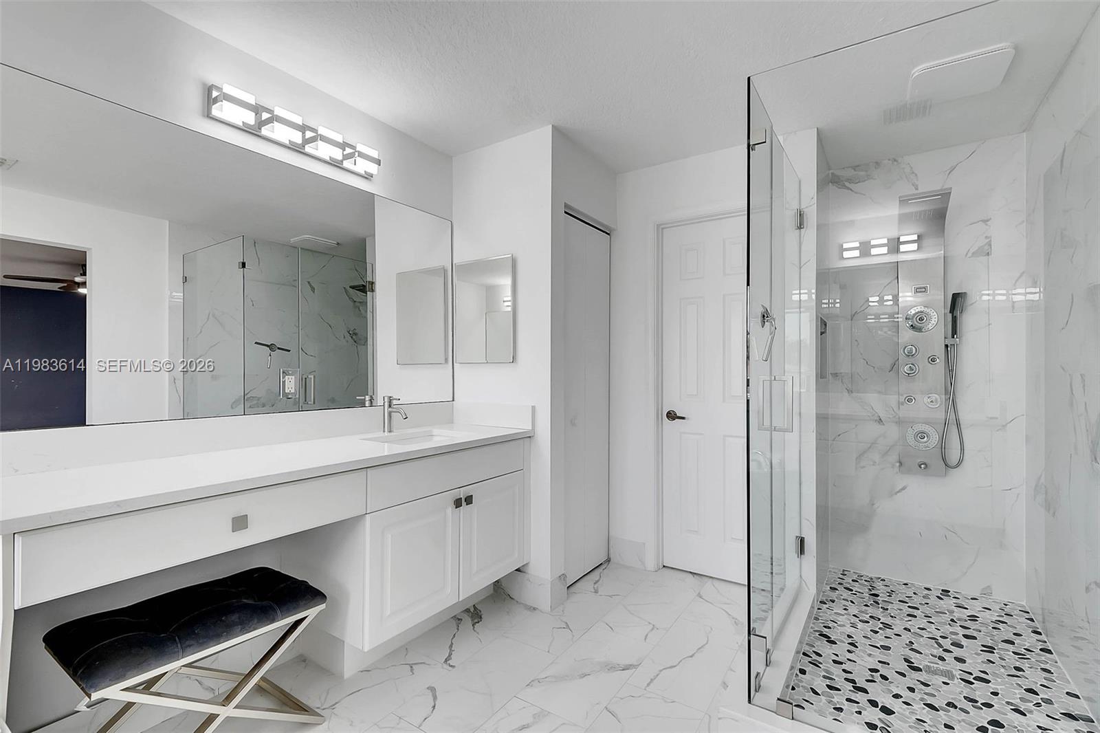 SECTOR 7-PARCEL N-2 - Residential Lease