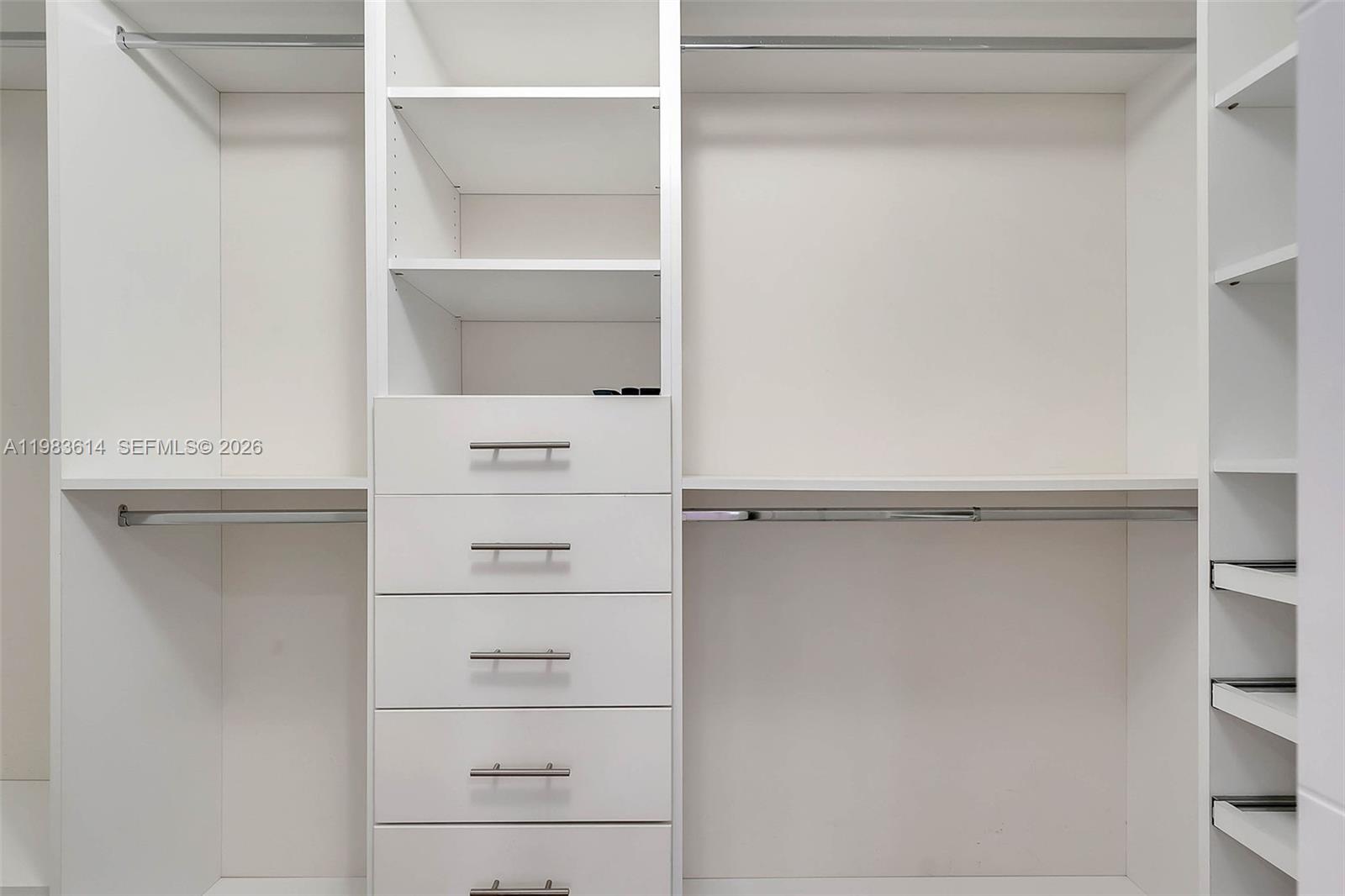 SECTOR 7-PARCEL N-2 - Residential Lease