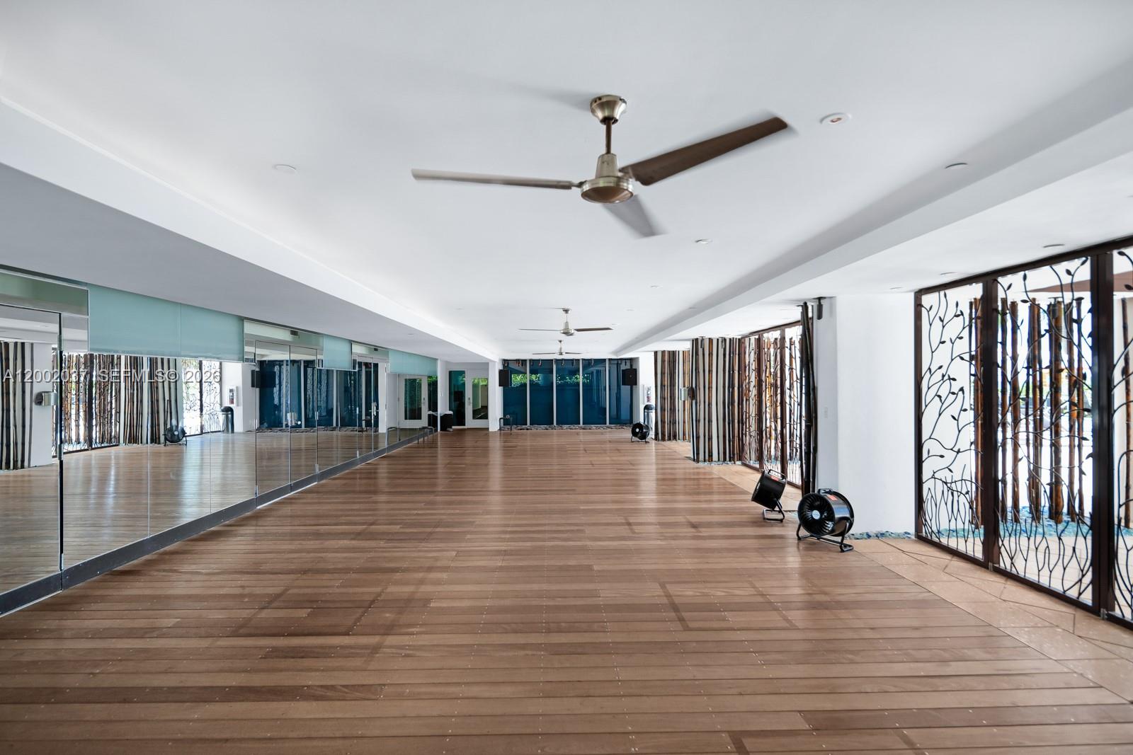 NORTH CARILLON BEACH COND - Residential