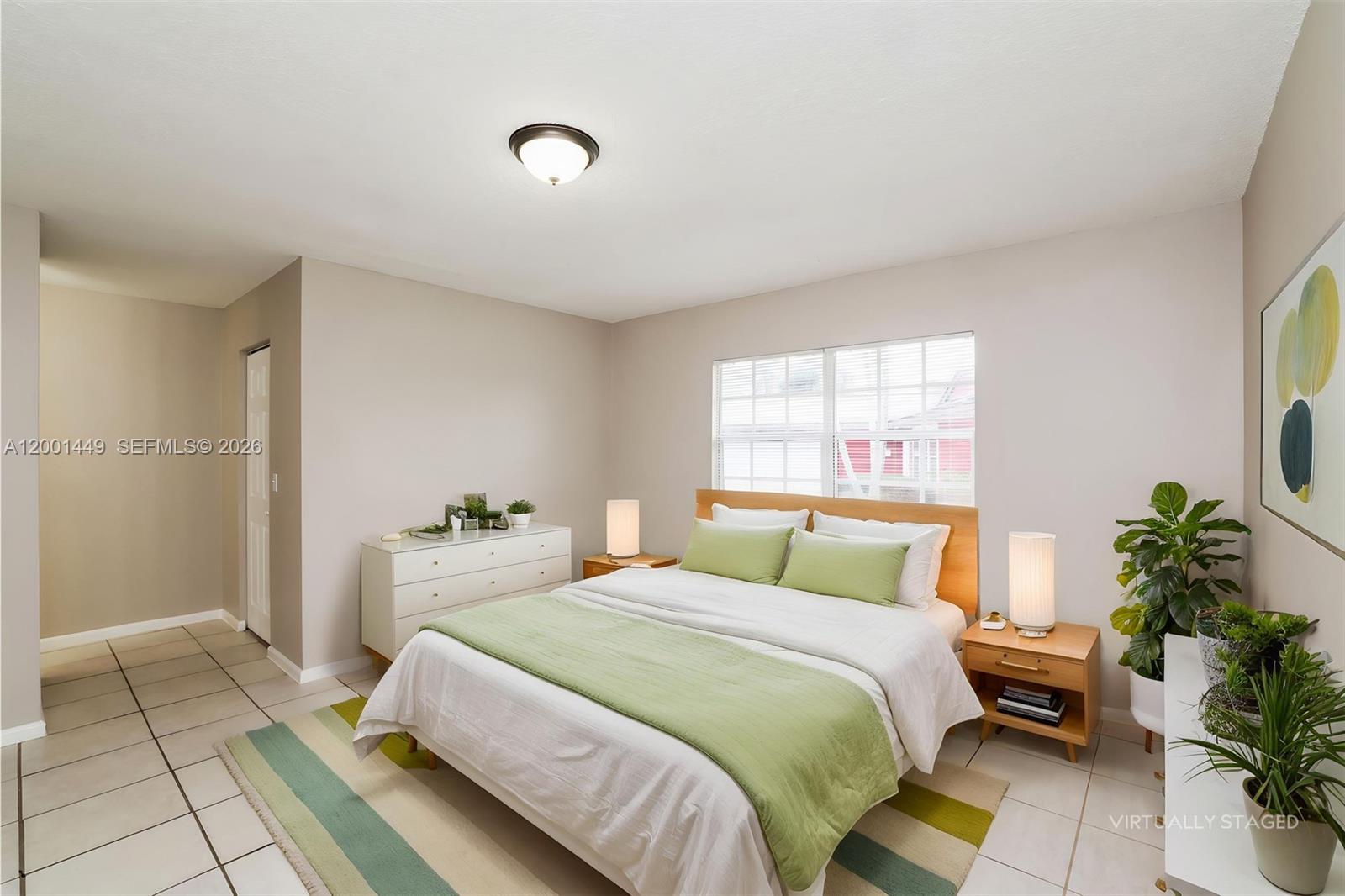 CHATELAINE - Residential Lease