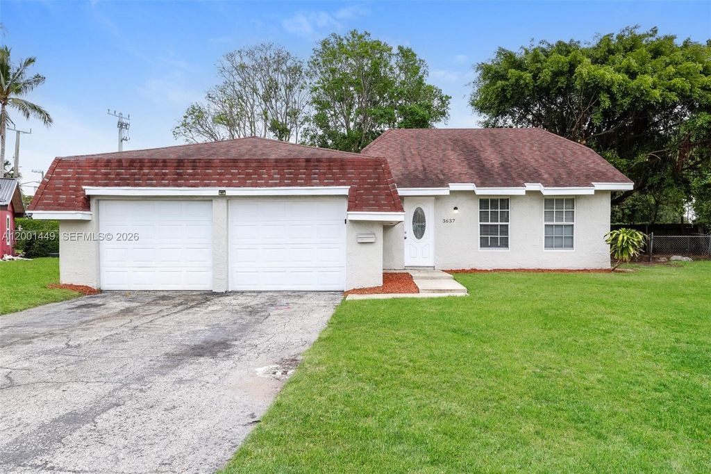 Photo of 3637 Avenue Montresor, Delray Beach, FL 33445 (MLS # A12001449)