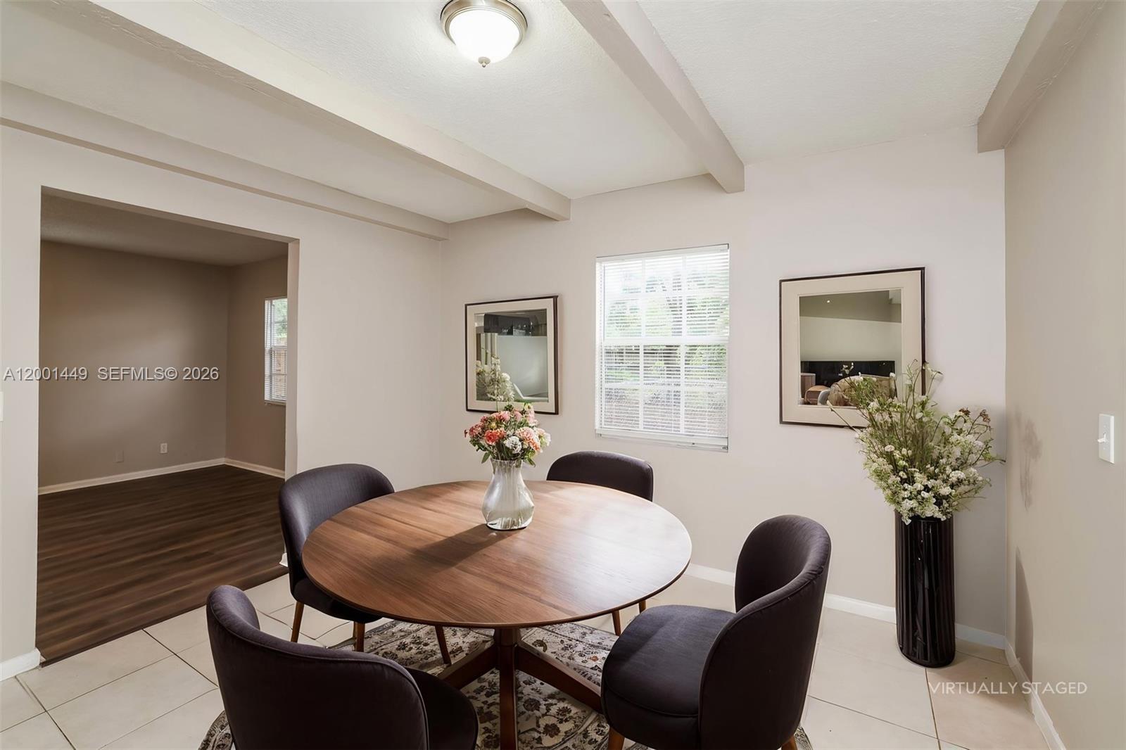 CHATELAINE - Residential Lease