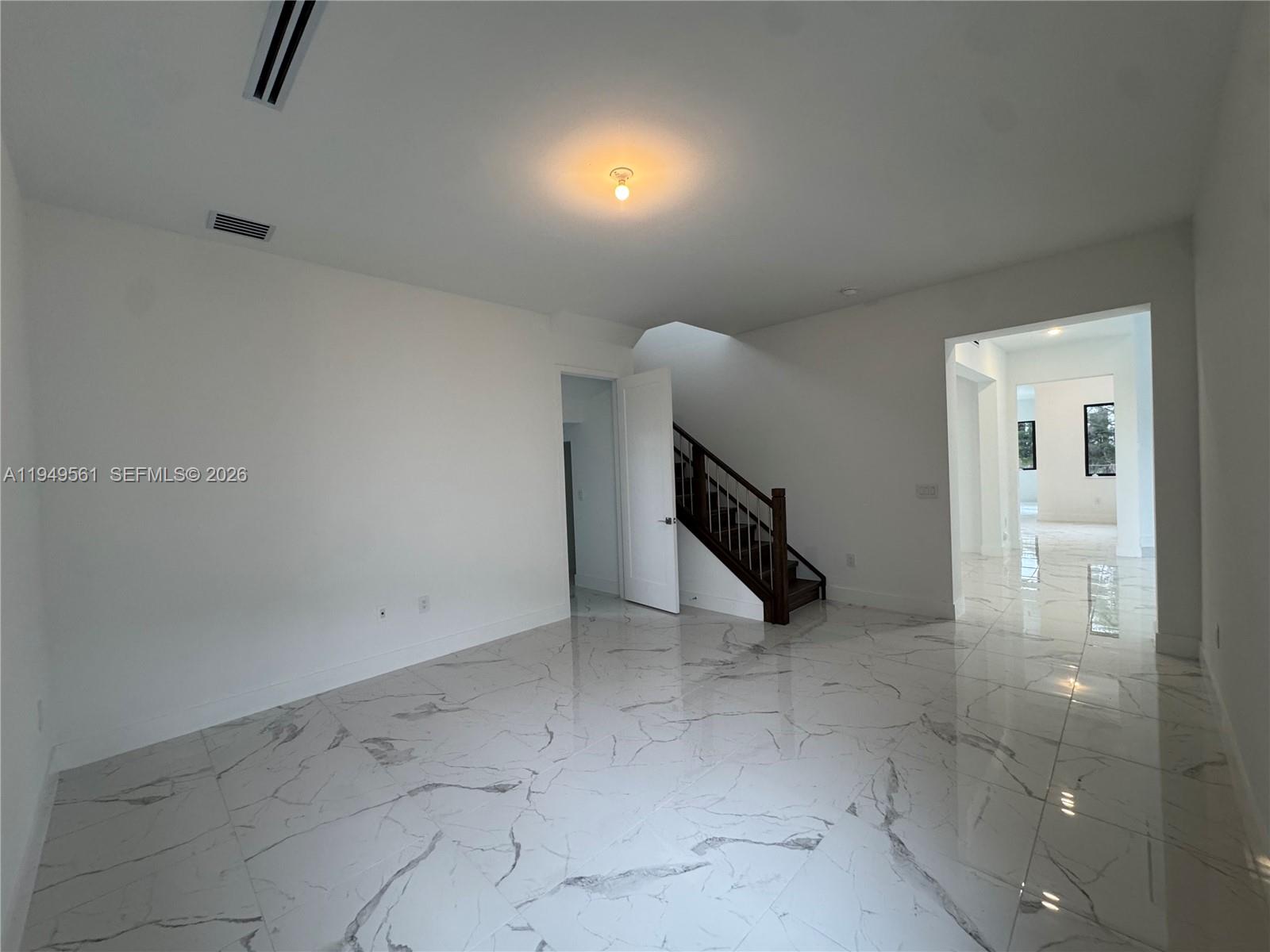 19749 NE 16th Pl 19749