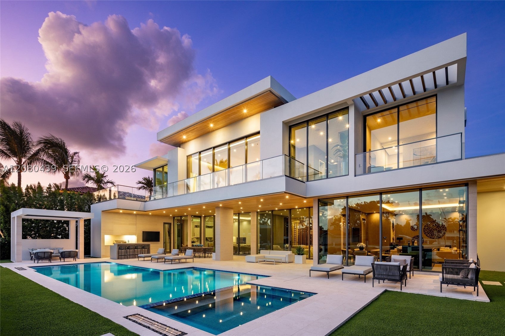 2560 Del Lago Dr, Fort Lauderdale, FL, 33316/$29,995,000 1 2560 Del Lago Dr