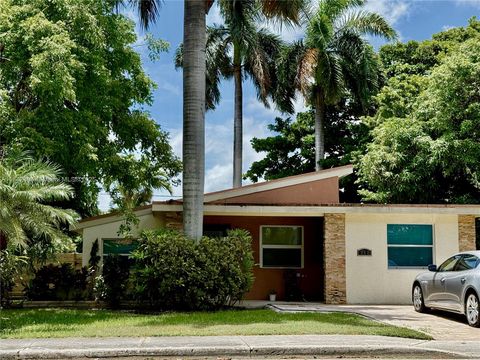 960 NE 82nd St Miami FL 33138