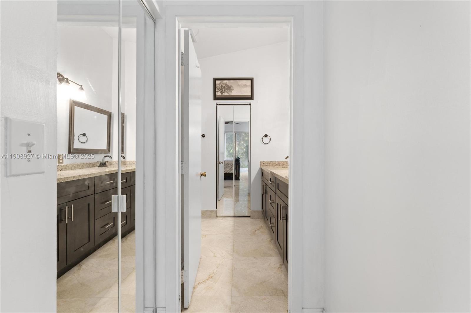 TOWNGATE - Residential