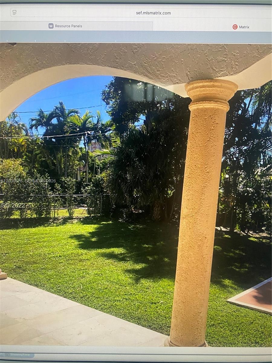 BRICKELL ESTATES - Residential