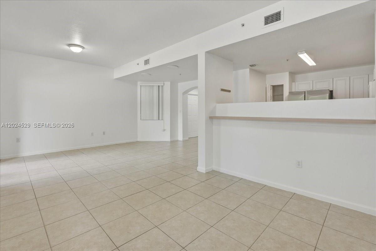 PROMENADE SHORES AT DORAL - Residential