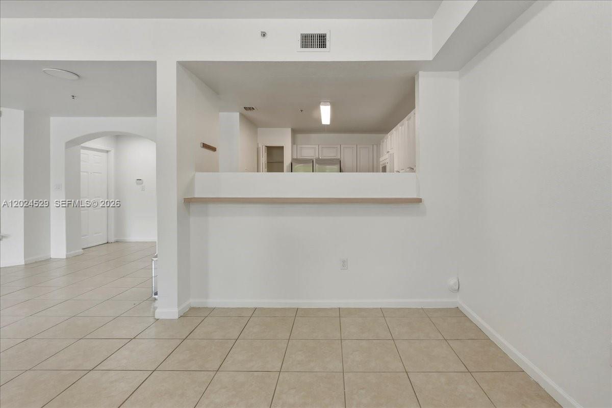 PROMENADE SHORES AT DORAL - Residential