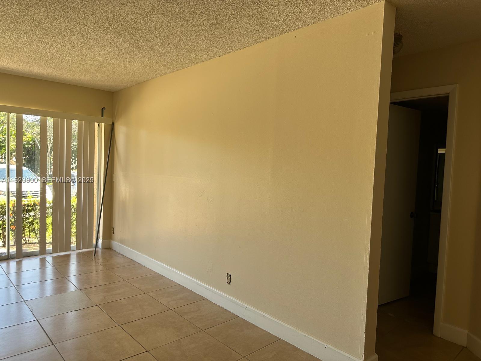 EDGEWATER CONDO - Residential Lease