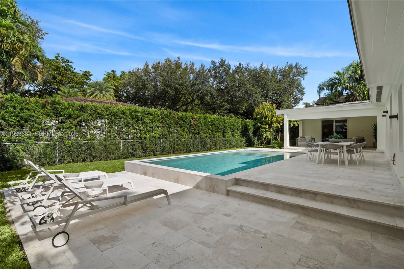 CORAL GABLES BILTMORE SEC - Residential