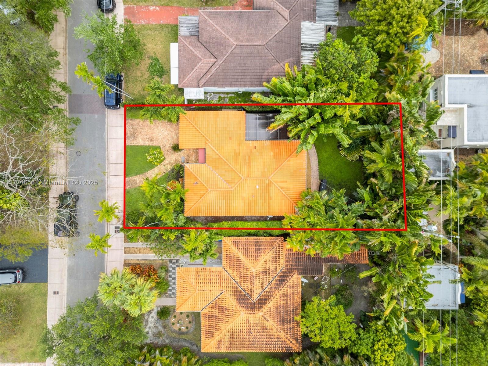 TAMIAMI PLACE PLAN 2 - Residential