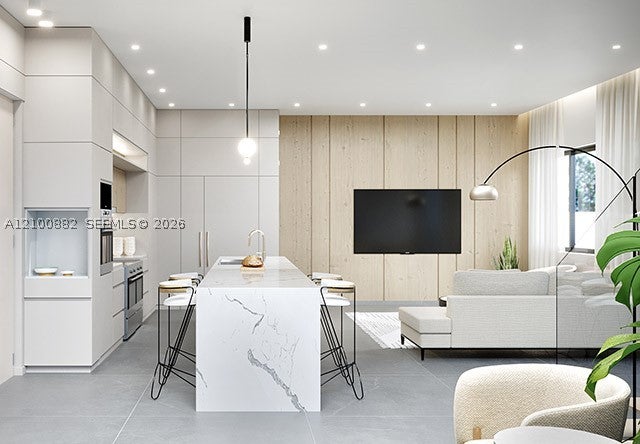 855 SW 14th Court