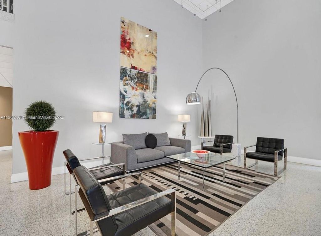 Photo of 3000 S Ocean Dr #1112, Hollywood, FL 33019 (MLS # A11366278)