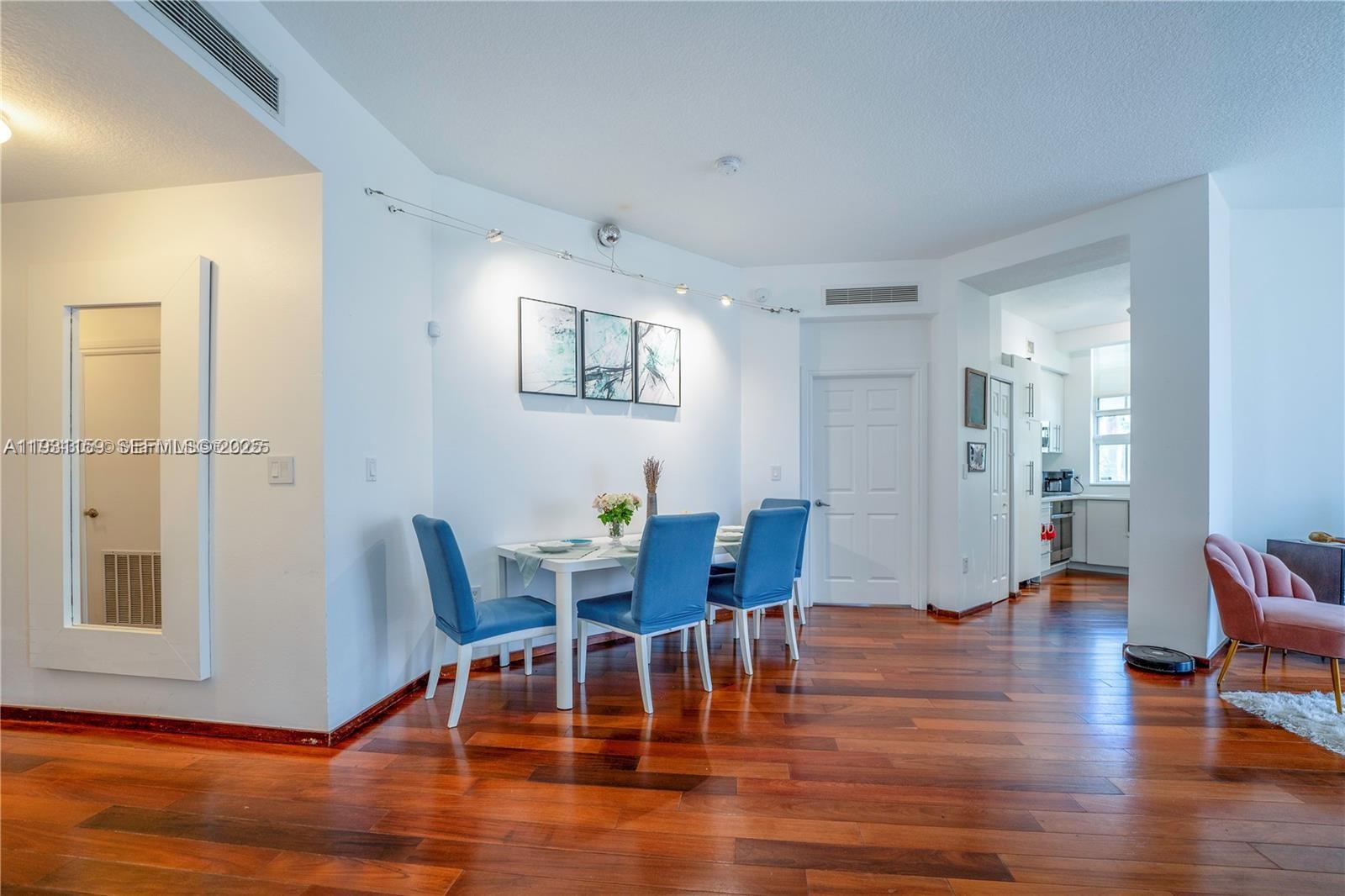 ALAQUA CONDO - Residential Lease